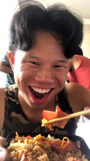 农村真的容易网红吗视频,揭秘乡村变网红的奥秘