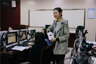 国内大学的网红老师,揭秘国内大学网红老师的魅力风采