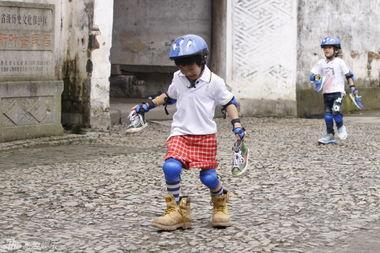 萌娃爆料爸爸的视频,爸爸日常搞笑瞬间大曝光