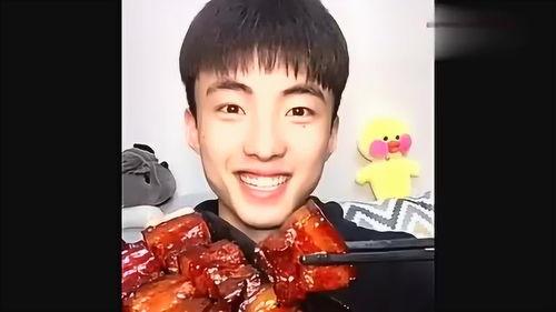 网红小哥红烧肉,家常美味，火遍网络的烹饪传奇